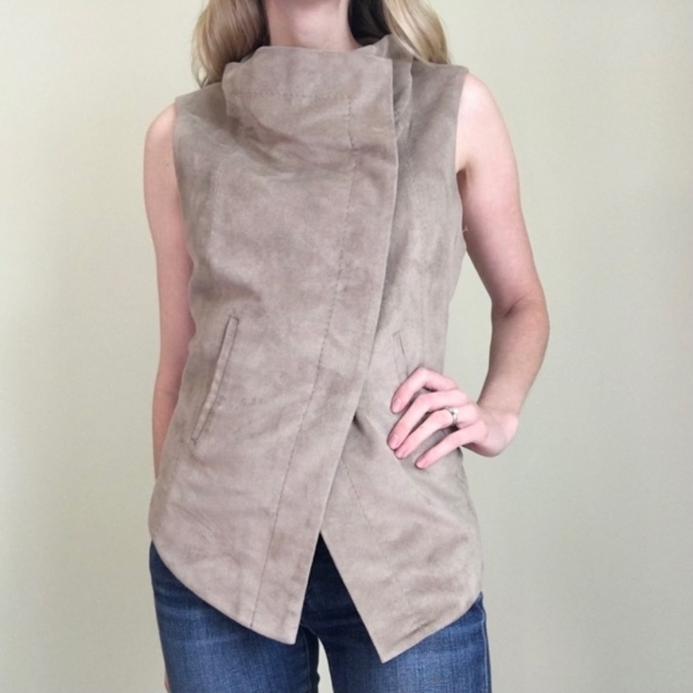 BCBGMAXAZRIA | Khaki Faux Suede Vest | Sz XXS